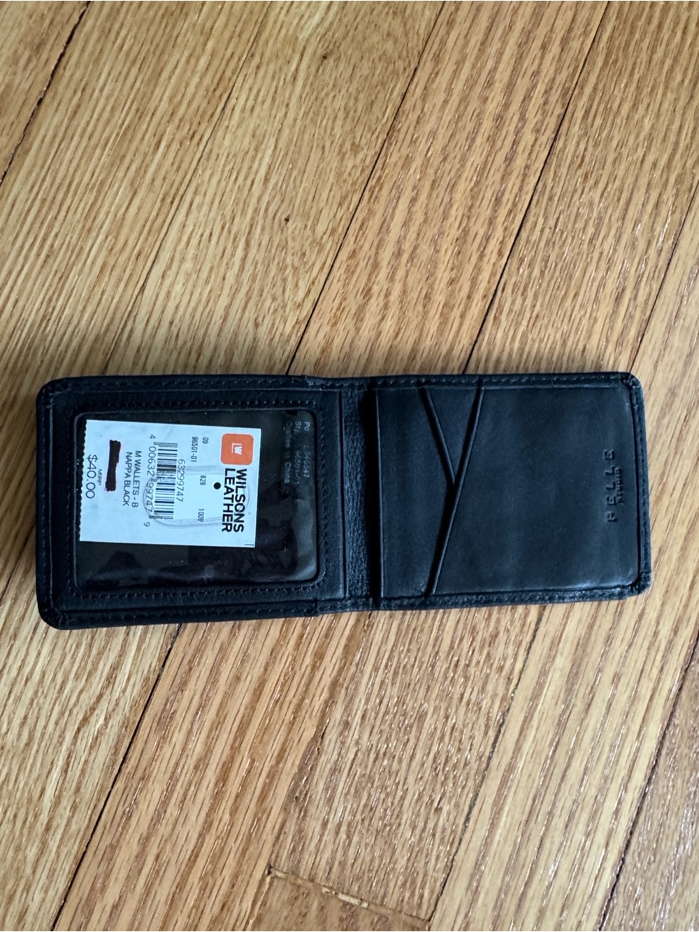 Wilson Leather men’s wallet NWT